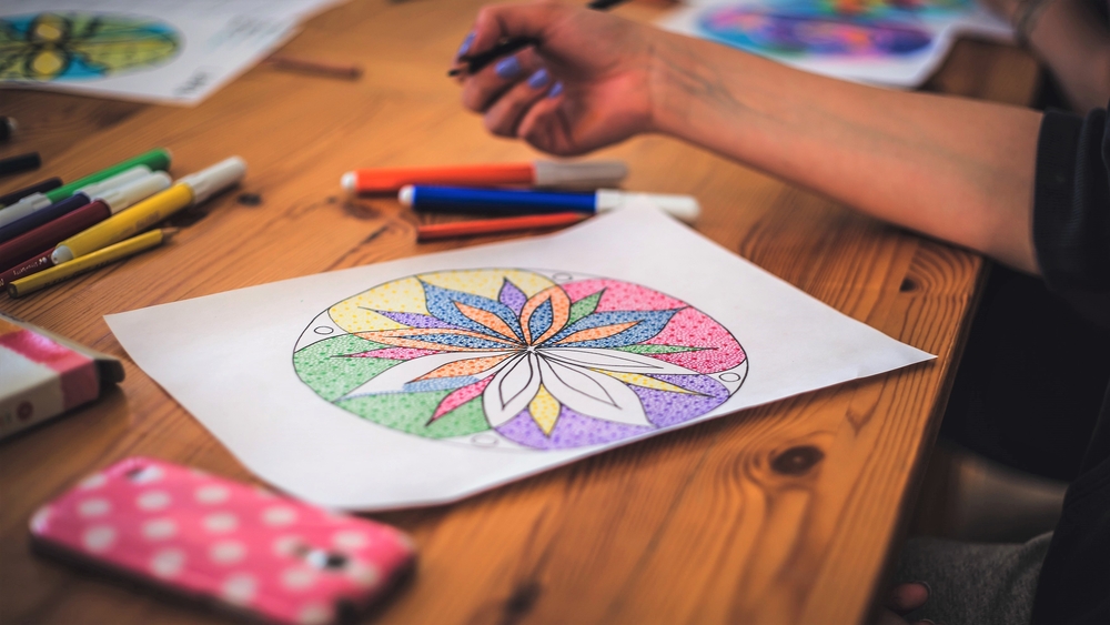 pintar ajuda a practicar mindfulness