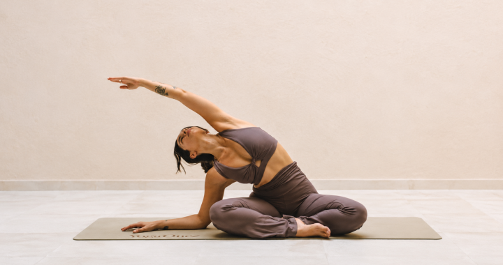 Diferentes estilos de yoga en YogaOne